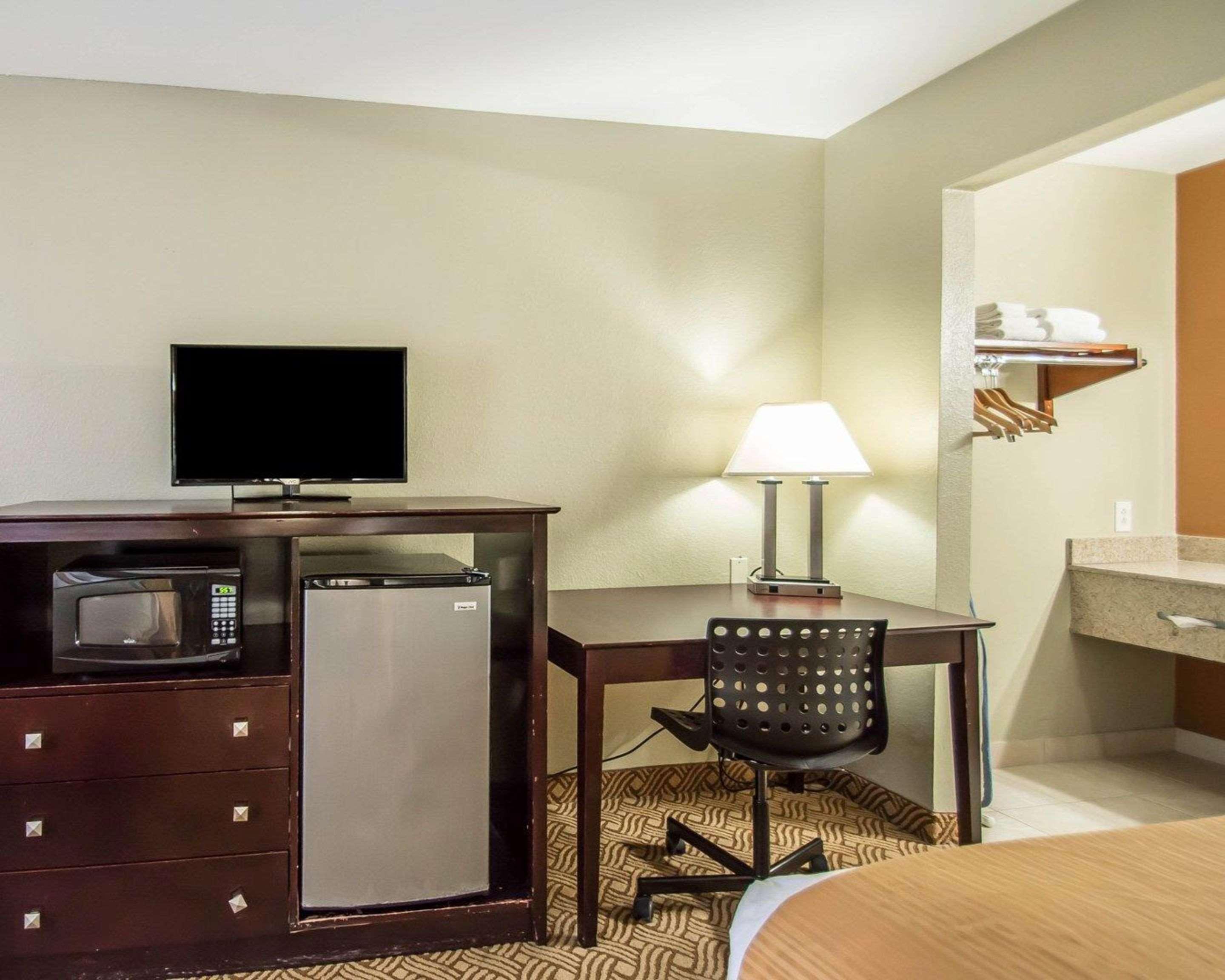 Quality Inn & Suites By The Parks Orlando Dış mekan fotoğraf