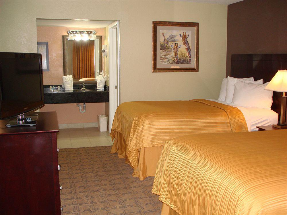 Quality Inn & Suites By The Parks Orlando Dış mekan fotoğraf